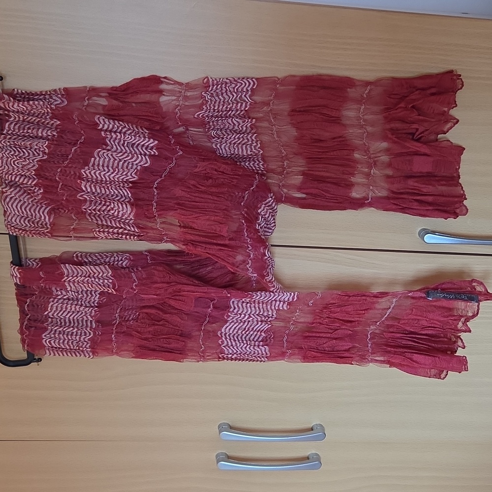❤️❤️ Max Azaria Two Tone Crinkled Burnout Scarf
